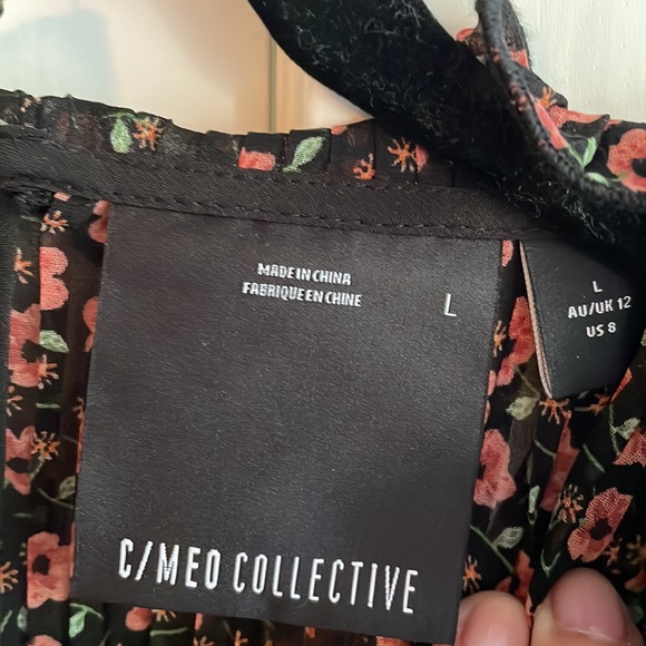 C/MEO collective pleated blouse - Picture 5 of 5